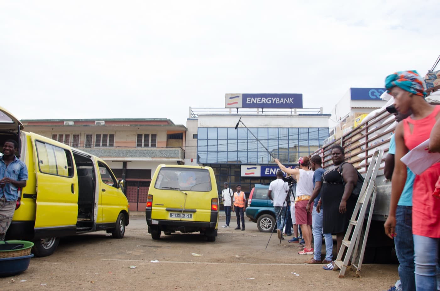 Mina Kia production still — location atmosphere